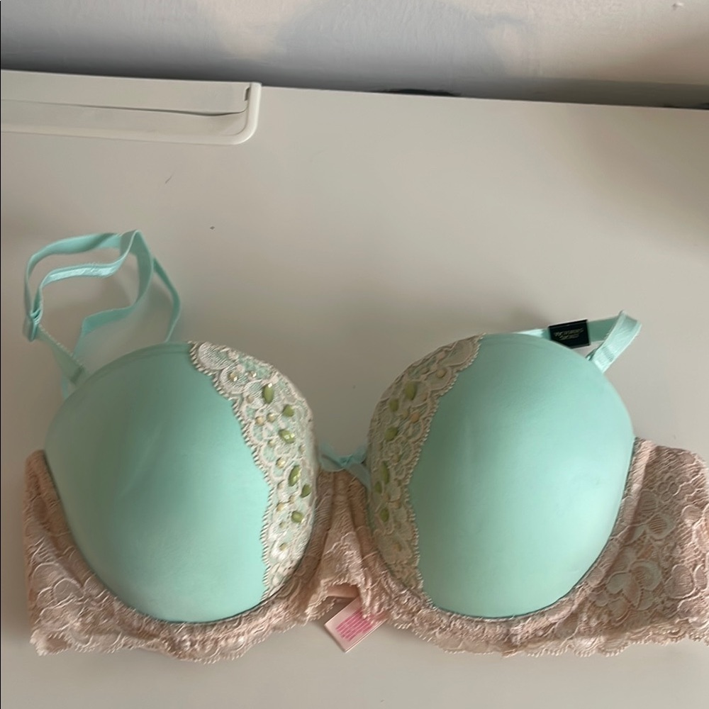 Victoria secret dream angels multi way bra 34C Mint and Beige Lace Women's Bra